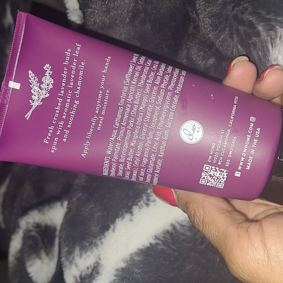 Lavender Chamomile Hand Cream - Picture 3 of 4